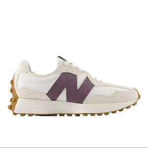New Balance Women's White Sneaker with Mauve 'N' Accent